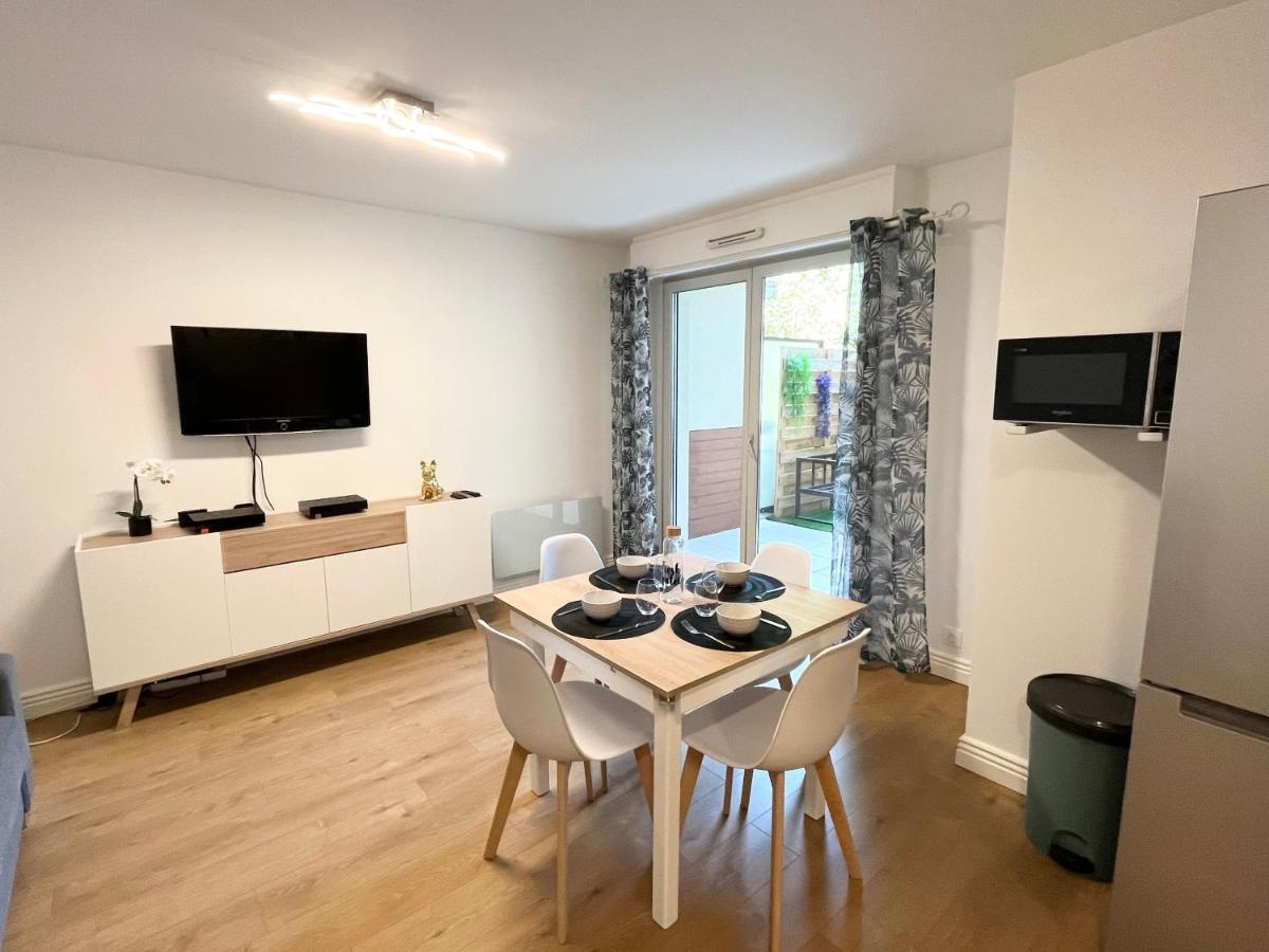 Deux Pieces Cosy A La Croisette Lägenhet Carrières-sous-Poissy Exteriör bild